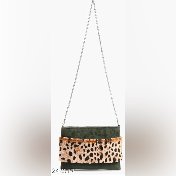 America & Beyond Green Leopard Faux Fur Crossbody Clutch Chain Strap NWT - Picture 4 of 16